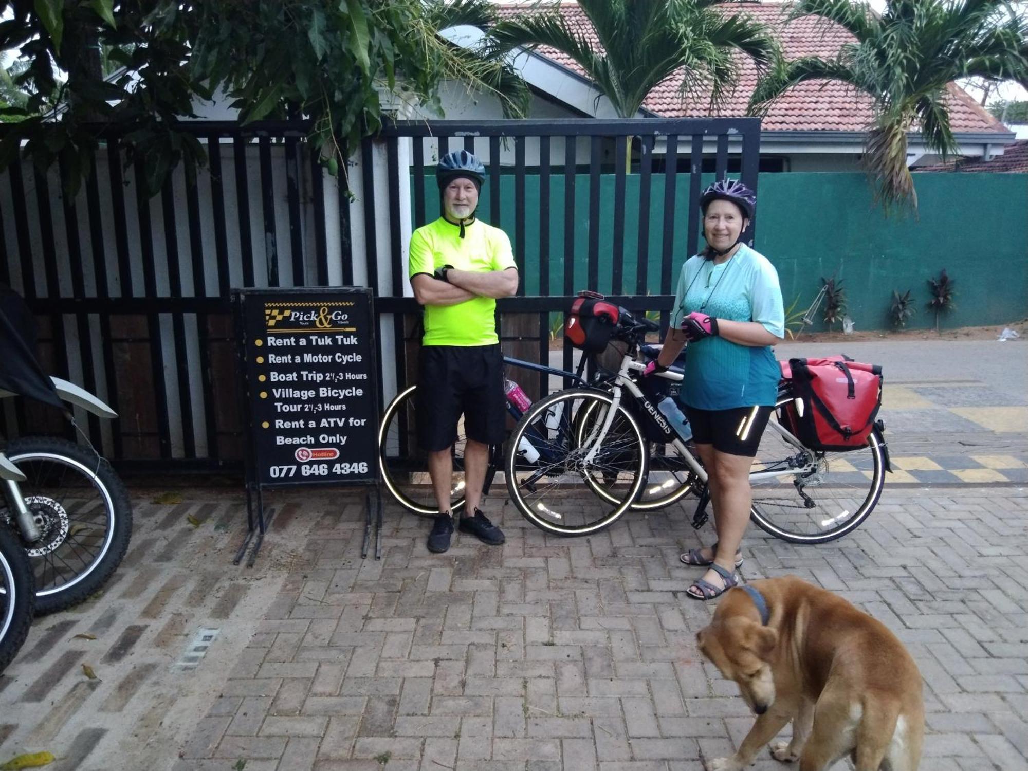Pick & Go White House Bed & Breakfast Negombo Exterior photo